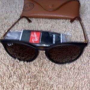 NEW RAY BAN POLARIZED